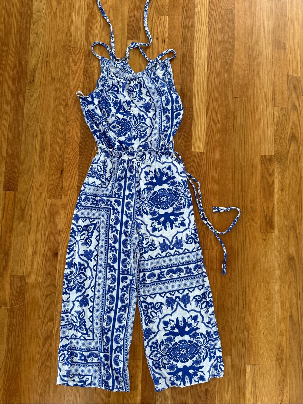 blue island Blue & White Floral Tie-Strap Jumpsuit